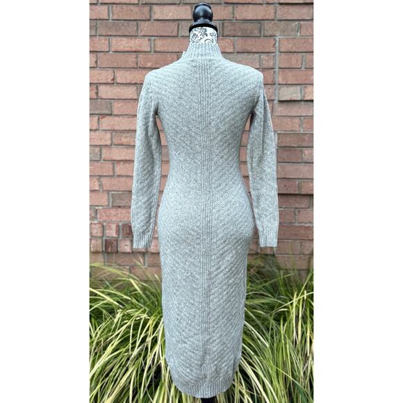 GUC Women's Tahari Light Gray Mock Turtleneck Sweater Midi Dress XS - Picture 3 of 8